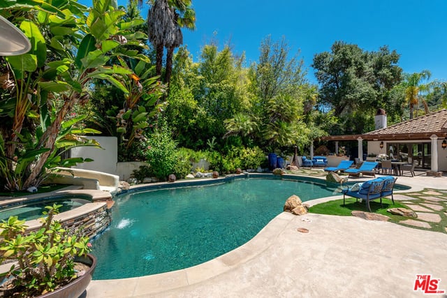 4050 Hayvenhurst Drive, Encino, CA 91436 — photo 39 of 42