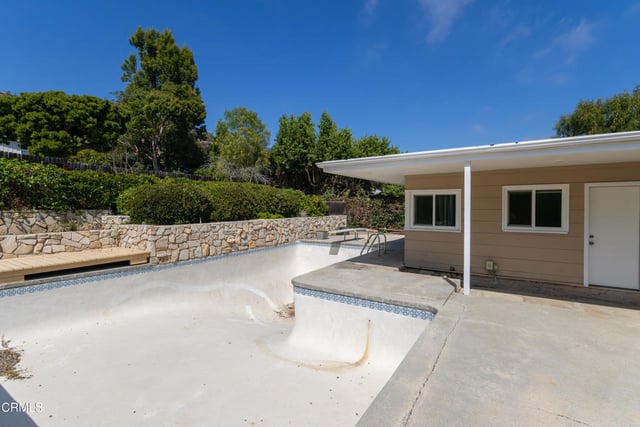 21 Sweetbay Road, Rancho Palos Verdes, CA 90275 — photo 37 of 51