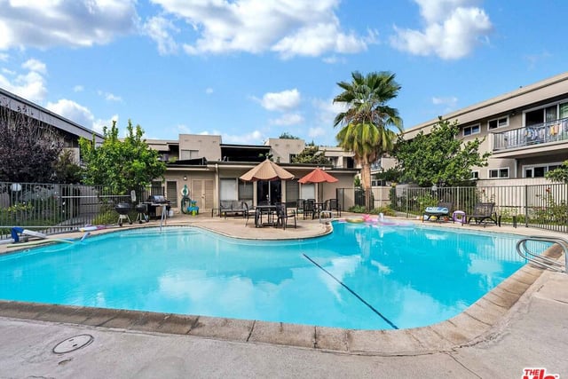 3166 S Sepulveda Boulevard 22, Los Angeles, CA 90034 — photo 30 of 37