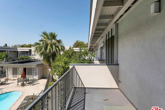3166 S Sepulveda Boulevard 22, Los Angeles, CA 90034 — photo 32 of 37
