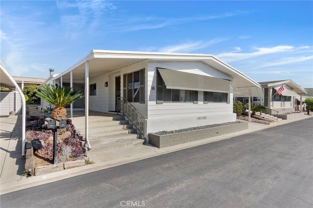 11730 Whittier Boulevard 55, Whittier, CA 90601 — photo 4 of 66