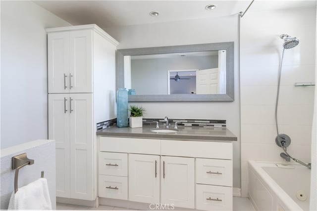 4327 Freedom 5, Calabasas, CA 91302 — photo 13 of 21