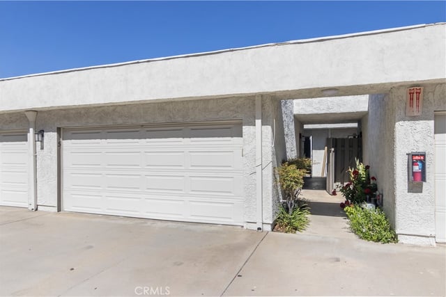 4327 Freedom 5, Calabasas, CA 91302 — photo 19 of 21