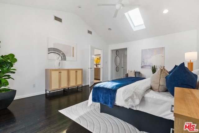 4460 Stansbury Avenue, Sherman Oaks, CA 91423 — photo 28 of 47