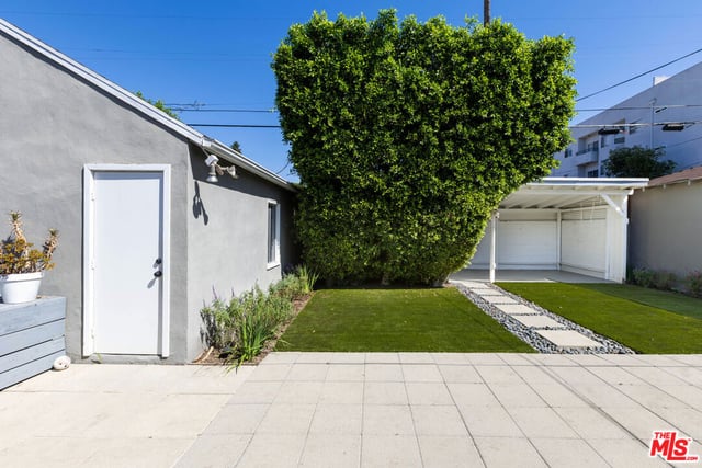 4460 Stansbury Avenue, Sherman Oaks, CA 91423 — photo 3 of 47