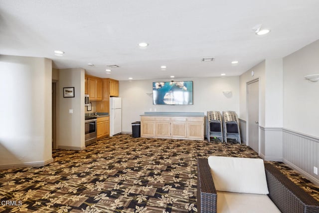 350 Paseo De Playa 205, Ventura, CA 93001 — photo 29 of 36