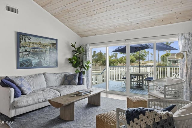 4621 Falkirk Bay, Oxnard, CA 93035 — photo 15 of 39