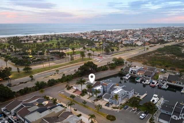 4621 Falkirk Bay, Oxnard, CA 93035 — photo 37 of 39