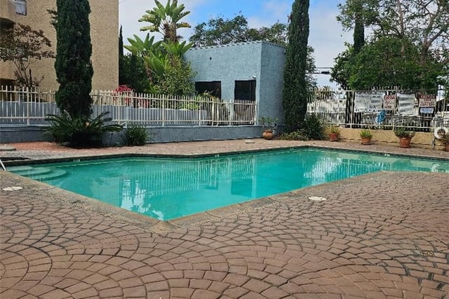 550 Orange Avenue 320, Long Beach, CA 90802 — photo 7 of 37
