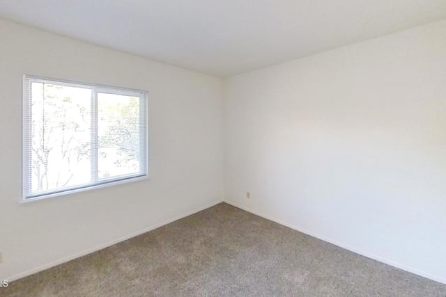 2542 Sirius Street, Thousand Oaks, CA 91360 — photo 19 of 37
