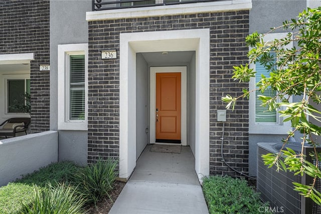 236 lockhart Way, West Covina, CA 91790 — photo 3 of 42