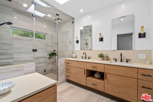 2617 Harlesden Court, Los Angeles, CA 90046 — photo 19 of 57