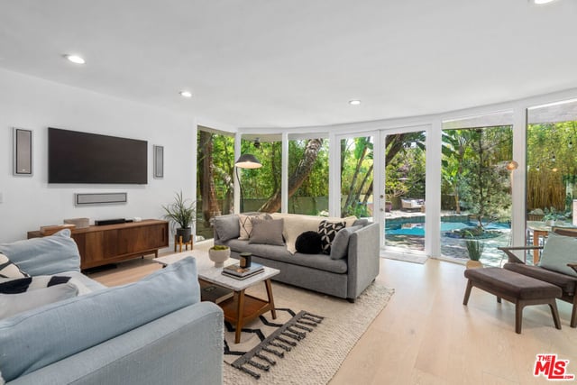 2617 Harlesden Court, Los Angeles, CA 90046 — photo 2 of 57