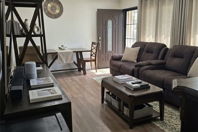 22040 Normandie, Torrance, CA 90502 — photo 3 of 9