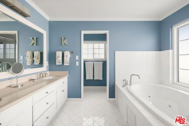1247 10th Street 4, Santa Monica, CA 90401 — photo 9 of 15