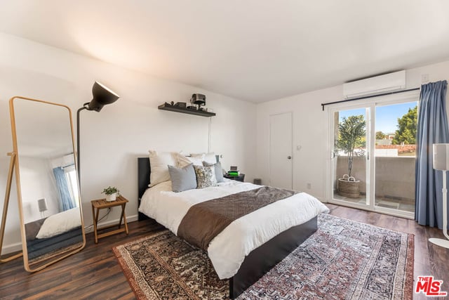 2320 S Bentley Avenue 203, Los Angeles, CA 90064 — photo 11 of 25