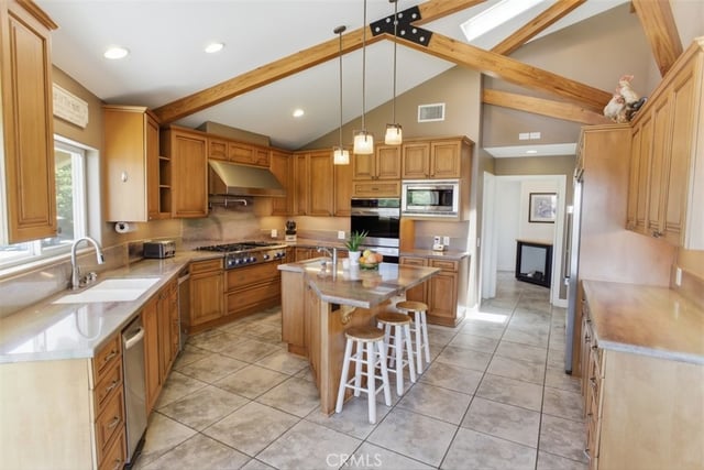 31233 Romero Canyon, Castaic, CA 91384 — photo 13 of 38