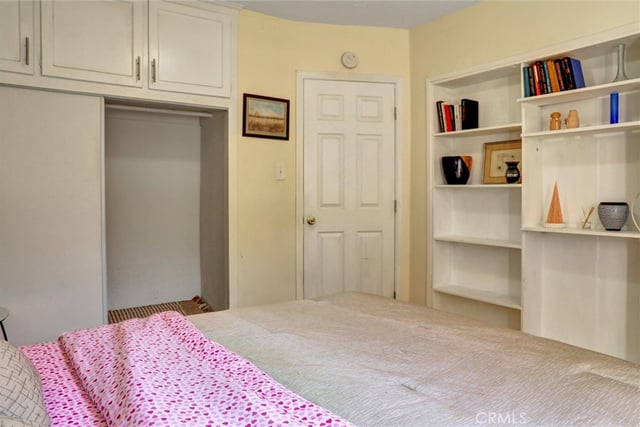 15123 Killion Street, Sherman Oaks, CA 91411 — photo 16 of 29