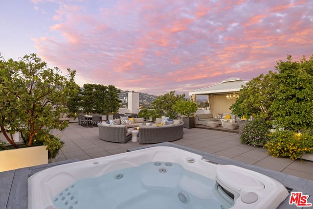 450 N Palm Drive 507, Beverly Hills, CA 90210 — photo 4 of 34