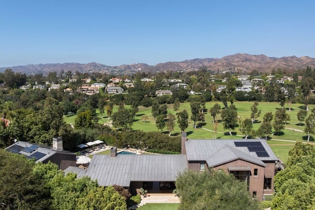859 Woodacres Road, Santa Monica, CA 90402 — photo 2 of 55