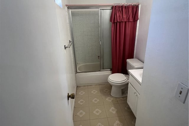 5943 Benner, Los Angeles, CA 90042 — photo 10 of 17
