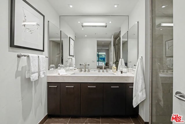 1755 Ocean Avenue 203, Santa Monica, CA 90401 — photo 22 of 33