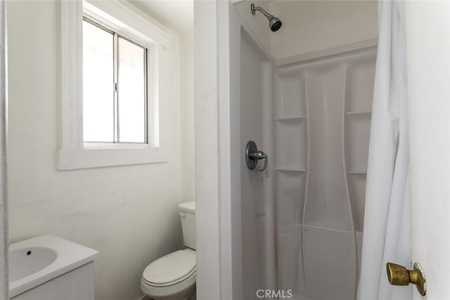 1522 W 29th, Los Angeles, CA 90007 — photo 14 of 32