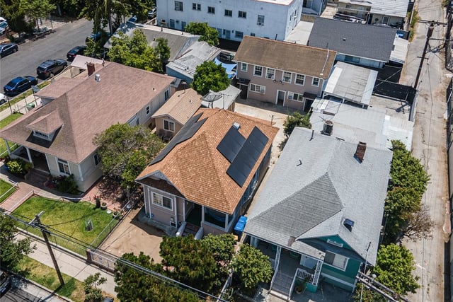 1522 W 29th, Los Angeles, CA 90007 — photo 23 of 32
