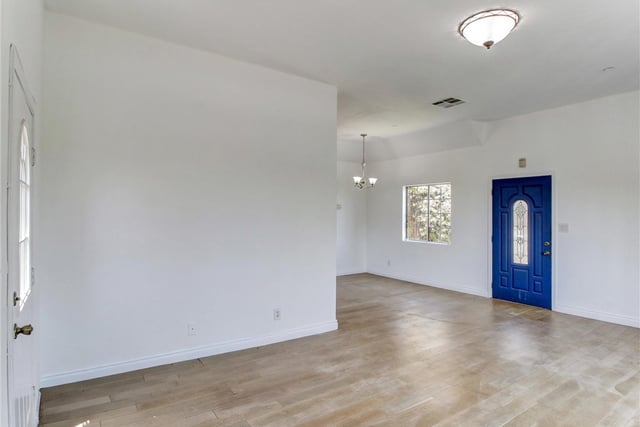 3207 Kenneth Drive, Los Angeles, CA 90032 — photo 4 of 25