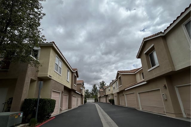 18002 Flynn 6201, Canyon Country, CA 91387 — photo 5 of 52