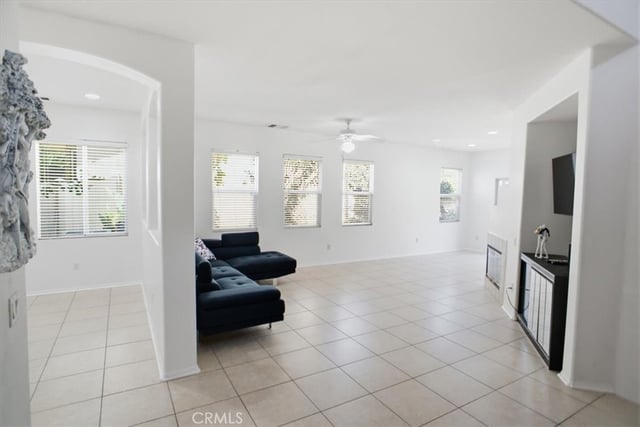 27660 Cordovan, Canyon Country, CA 91351 — photo 5 of 30