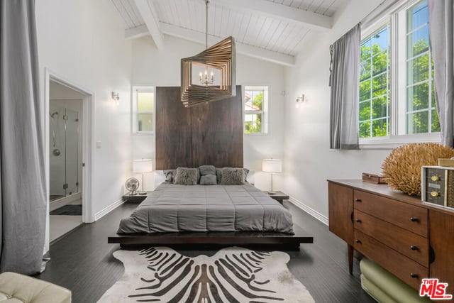 2225 N Cahuenga Boulevard, Los Angeles, CA 90068 — photo 14 of 33