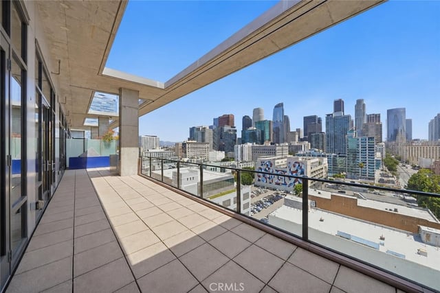 1111 S Grand Avenue PH 5, Los Angeles, CA 90015 — photo 9 of 40
