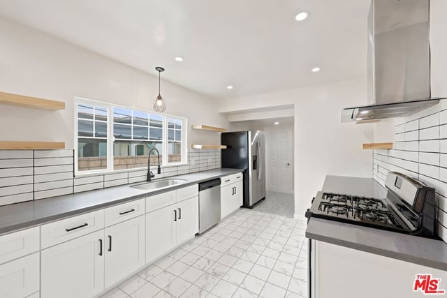 4157 W Avenue 40, Los Angeles, CA 90065 — photo 4 of 46