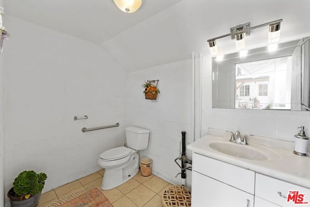 1430 N Dominion Avenue, Pasadena, CA 91104 — photo 14 of 25
