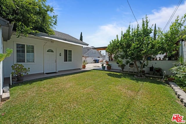 1430 N Dominion Avenue, Pasadena, CA 91104 — photo 15 of 25