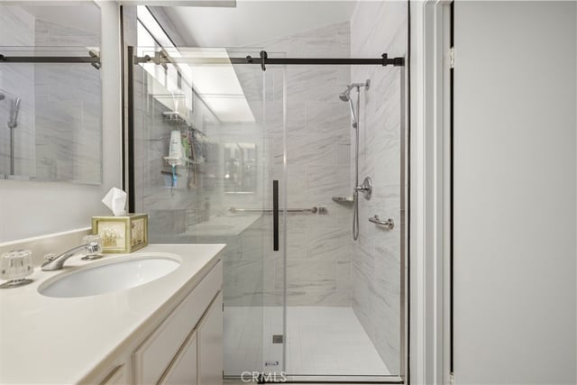 29065 Marilyn Dr, Canyon Country, CA 91387 — photo 16 of 27