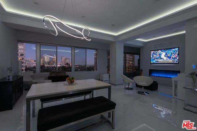 10501 Wilshire Boulevard 1007, Los Angeles, CA 90024 — photo 28 of 40