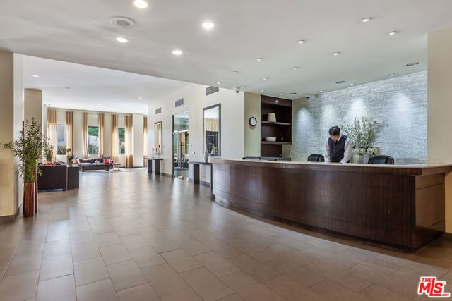 10501 Wilshire Boulevard 1007, Los Angeles, CA 90024 — photo 37 of 40
