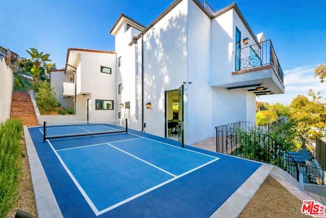 4733 Bonvue Avenue, Los Angeles, CA 90027 — photo 32 of 72