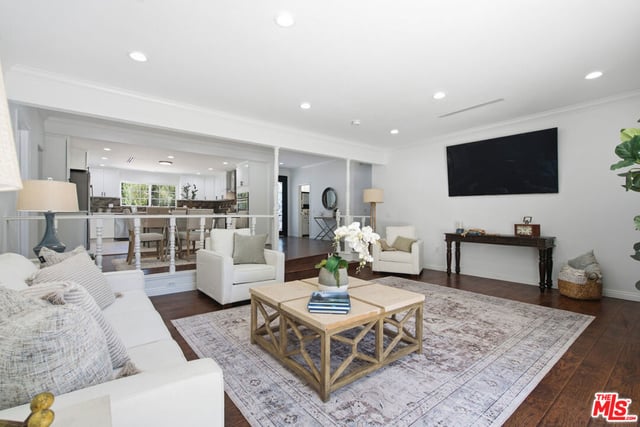 22842 Hatteras Street, Woodland Hills, CA 91367 — photo 12 of 62