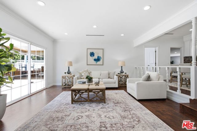 22842 Hatteras Street, Woodland Hills, CA 91367 — photo 13 of 62