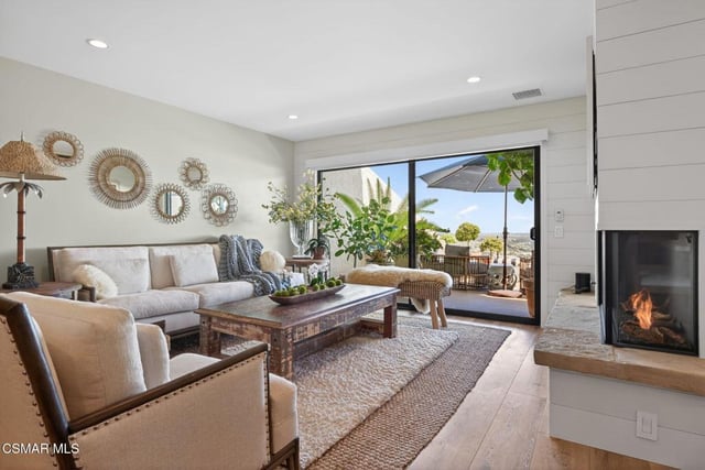 818 Caliente Lane, Ventura, CA 93001 — photo 14 of 88