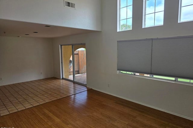 1711 Florentina Drive, Oxnard, CA 93030 — photo 4 of 36