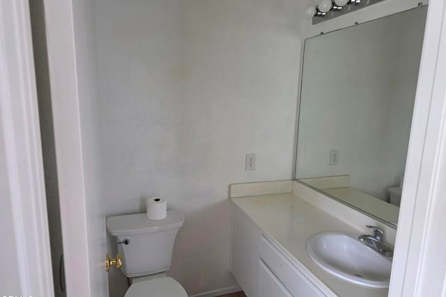 1711 Florentina Drive, Oxnard, CA 93030 — photo 7 of 36