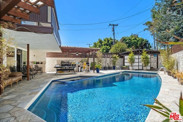 6505 S Halm Avenue, Los Angeles, CA 90056 — photo 39 of 40