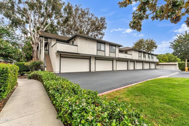 1340 E Hillcrest Drive 10, Thousand Oaks, CA 91362 — photo 20 of 24