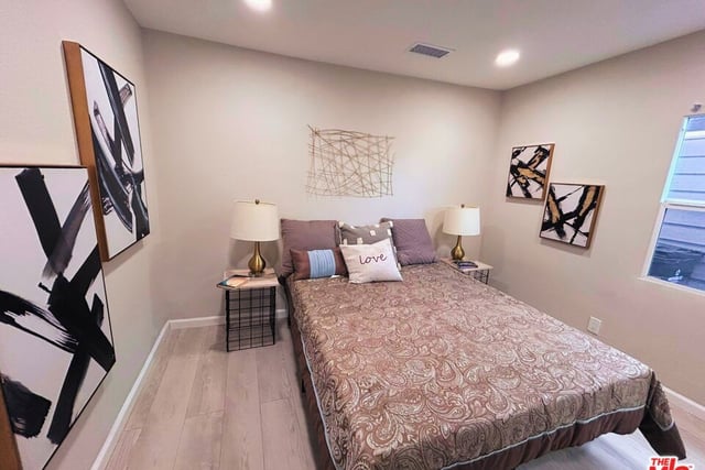 1109 N Chester Avenue, Inglewood, CA 90302 — photo 10 of 18