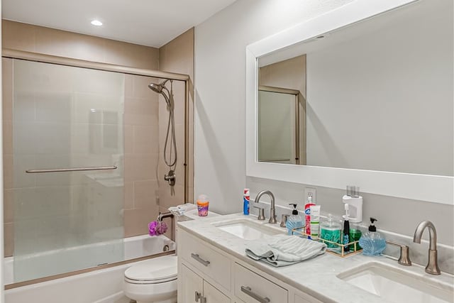22170 James Alan Circle 1, Chatsworth, CA 91311 — photo 20 of 36