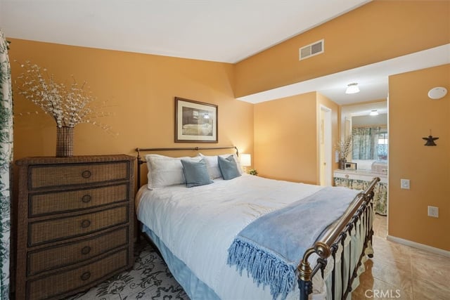 26742 Whispering Leaves, Unit B, Newhall, CA 91321 — photo 12 of 27